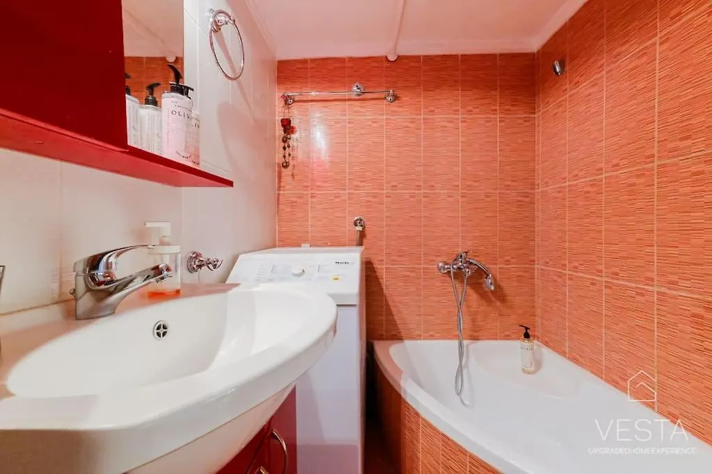 Apartment Lavender 2Bdrm Apartment, Vesta Philoxenia Thessaloniki Greece